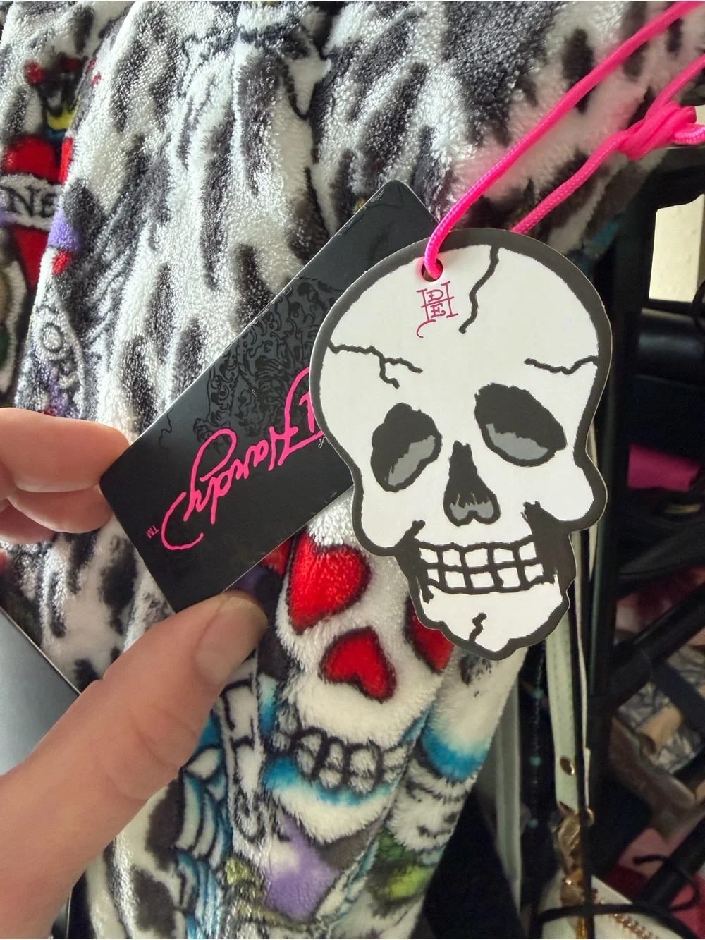 Ed Hardy Printed Plush Oversized Throw Blanket - Love Kills Slowly NWT